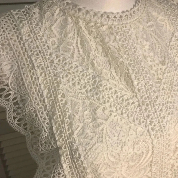 Cable & Gauge Solid White Lace Detailed Cap Sleeve Top Women's Size Large - Picture 4 of 12